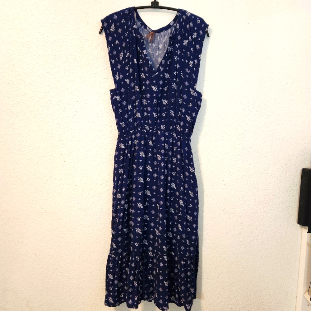 Stetson Floral‎ Blue Sleeveless Midi Dress, Size M